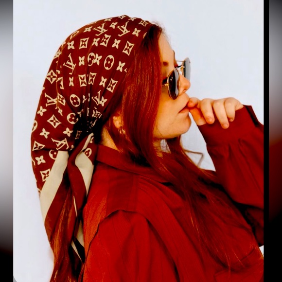 Louis Vuitton Accessories - AUTHENTIC LOUIS VUItton SCARF